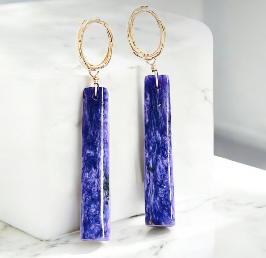 Earring with Charoite
