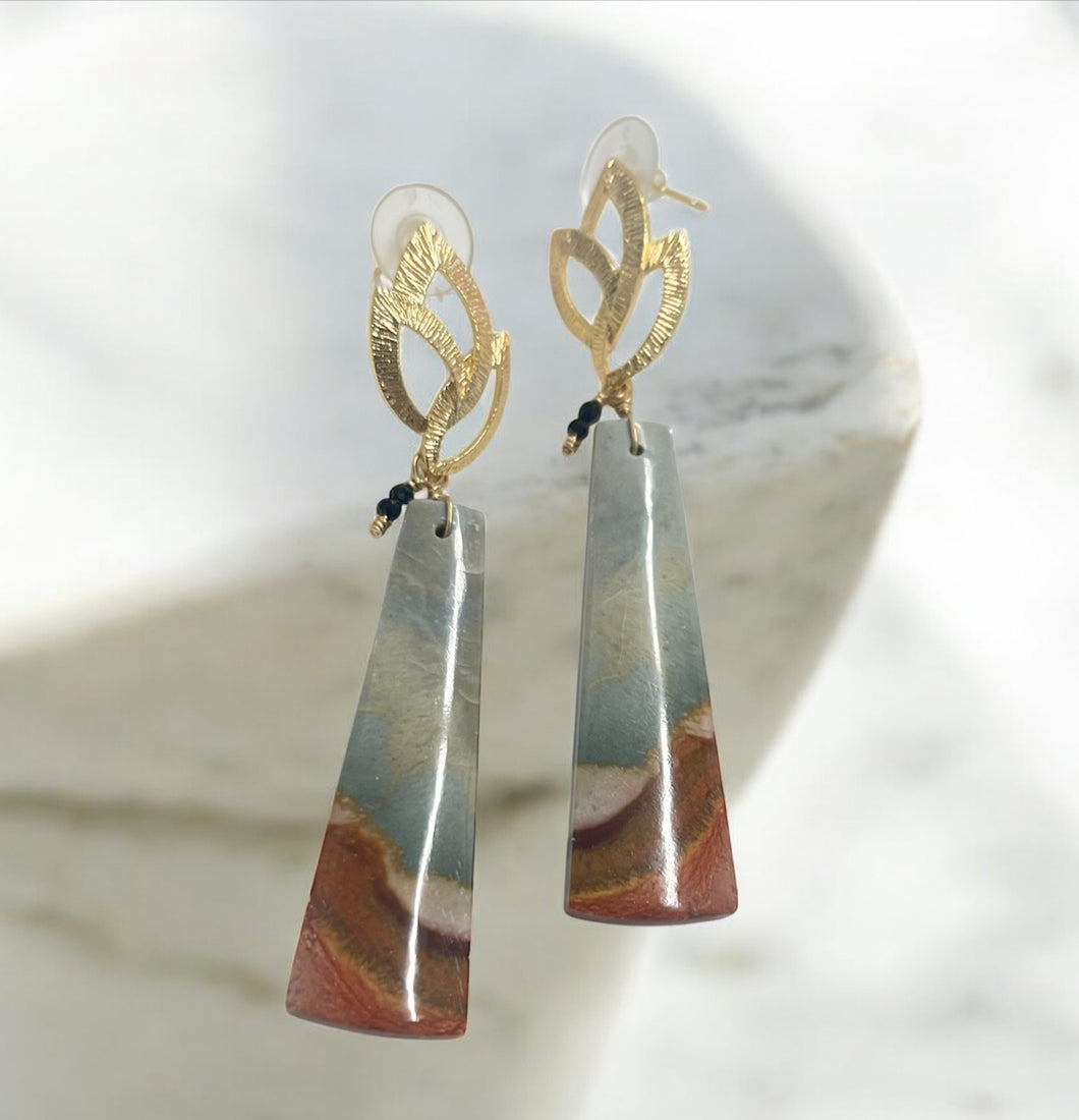 Earrings with studs and a long picture Jasper