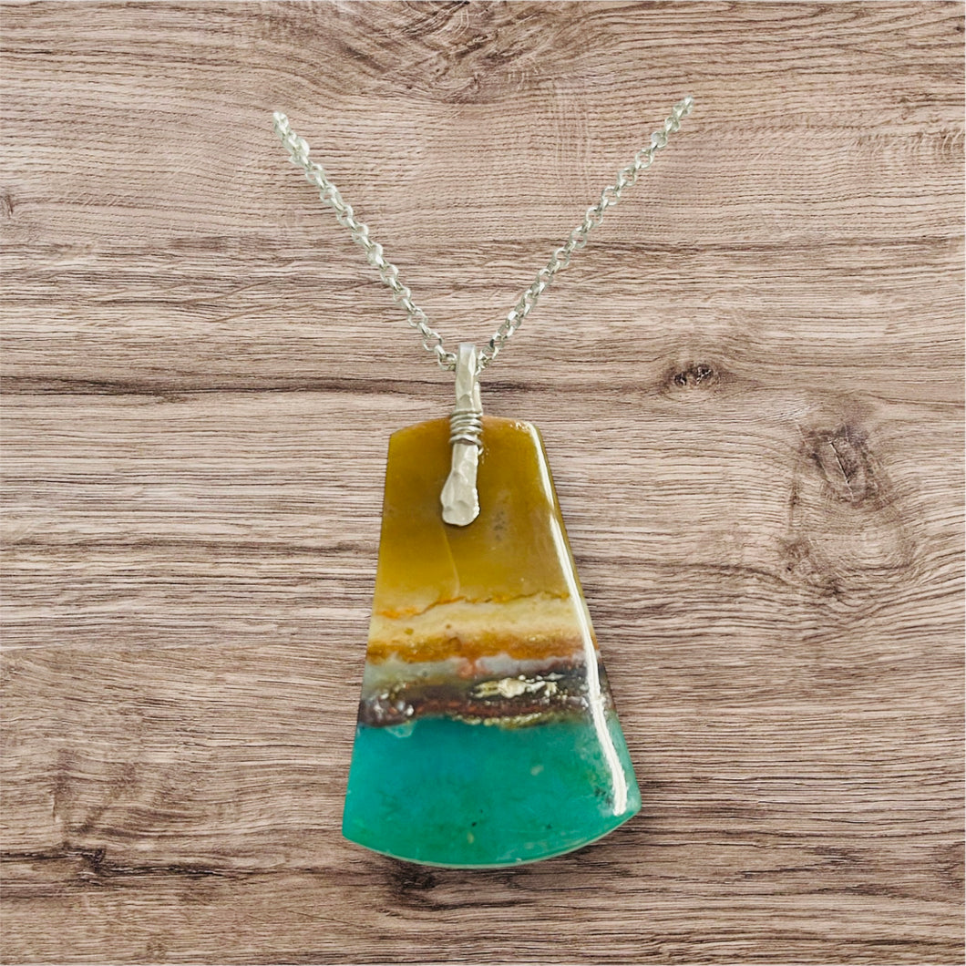 Pendant  with multi color of opalized wood