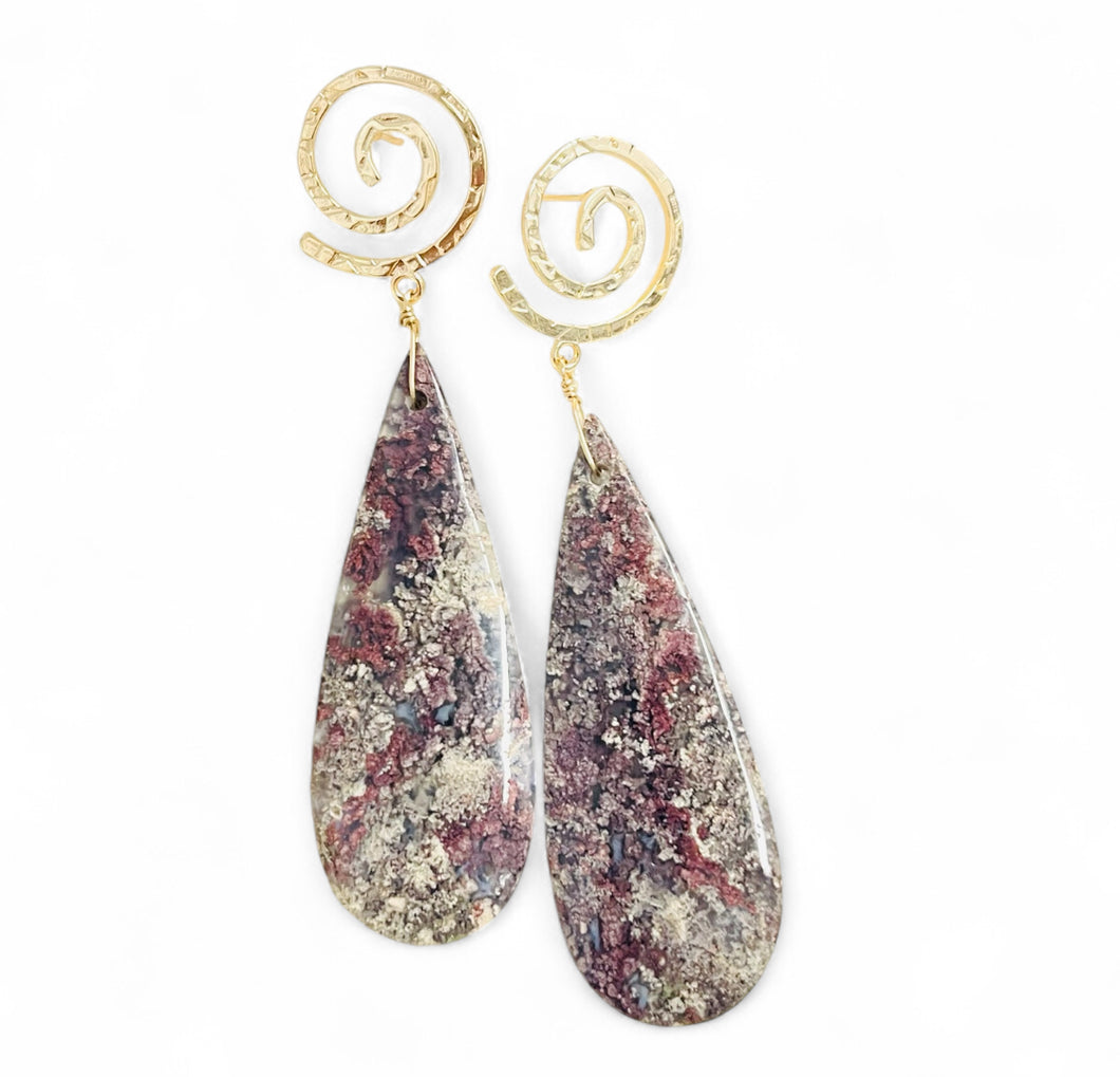 Long earrings with red moss agate and studs