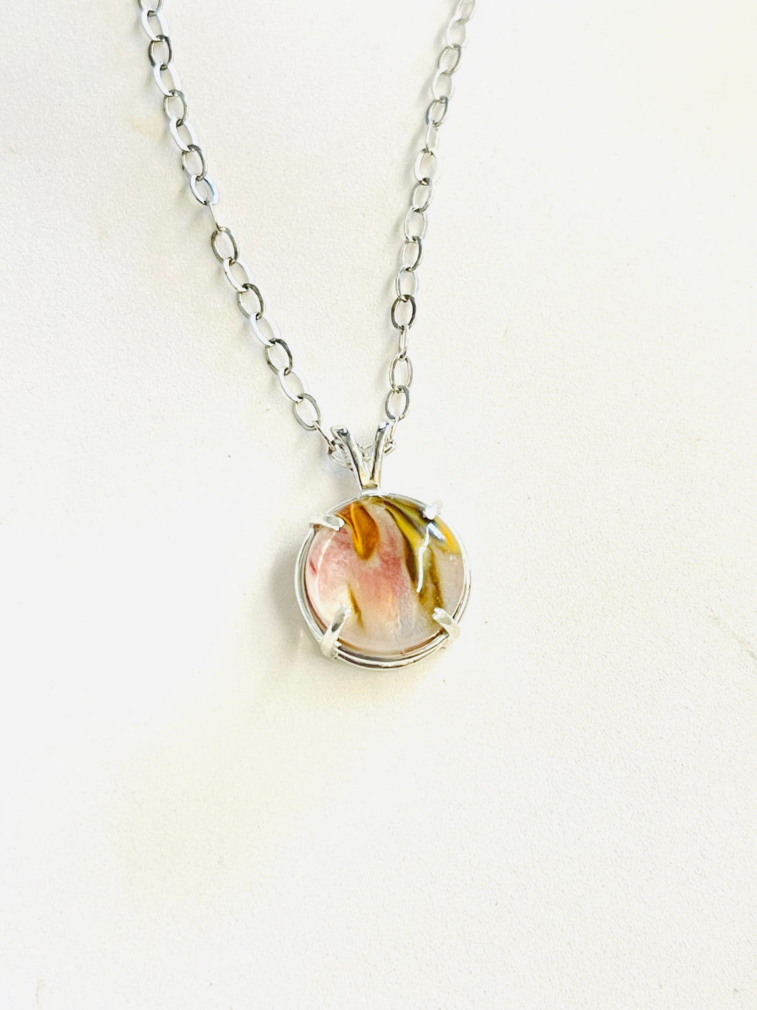 Pendant with Agate