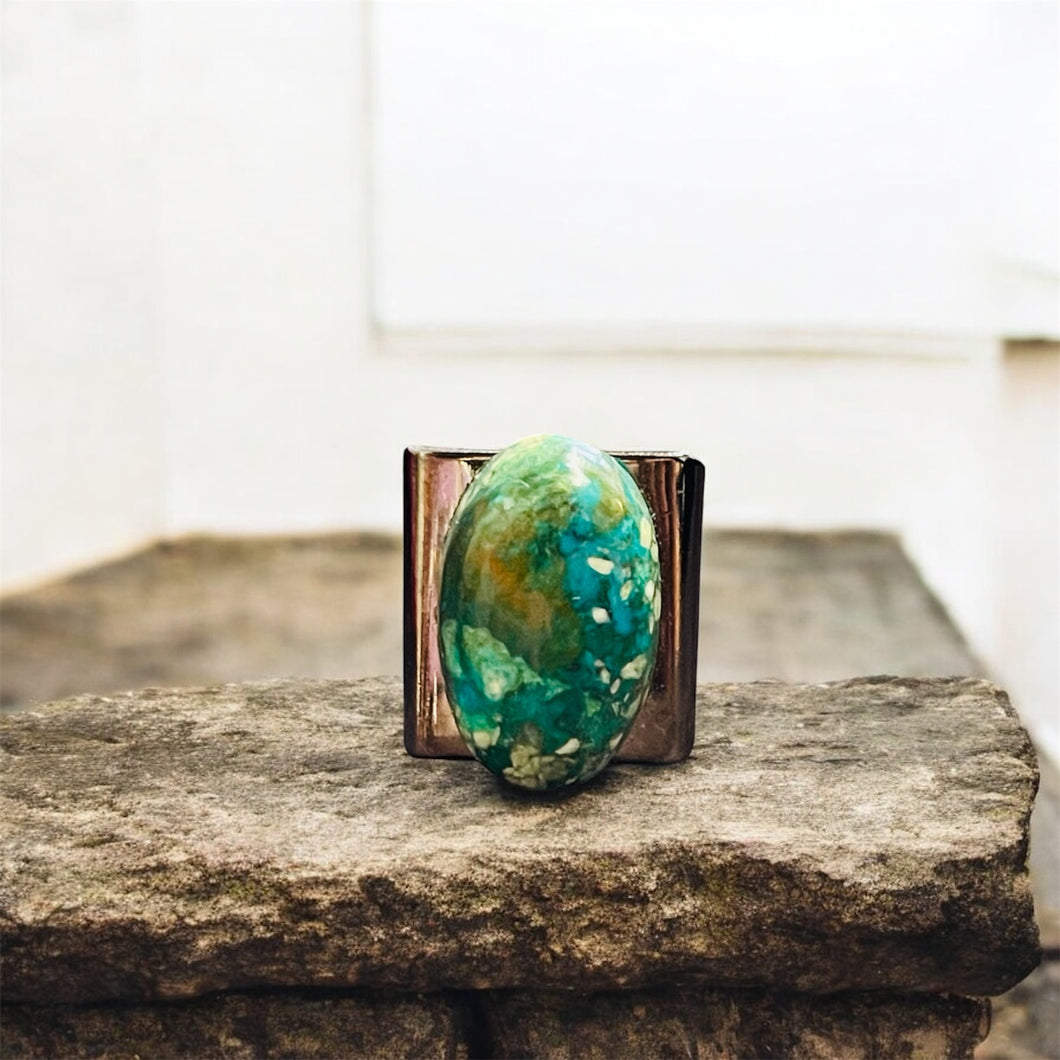 Ring with oval Tibetan Tourqoise cabochon