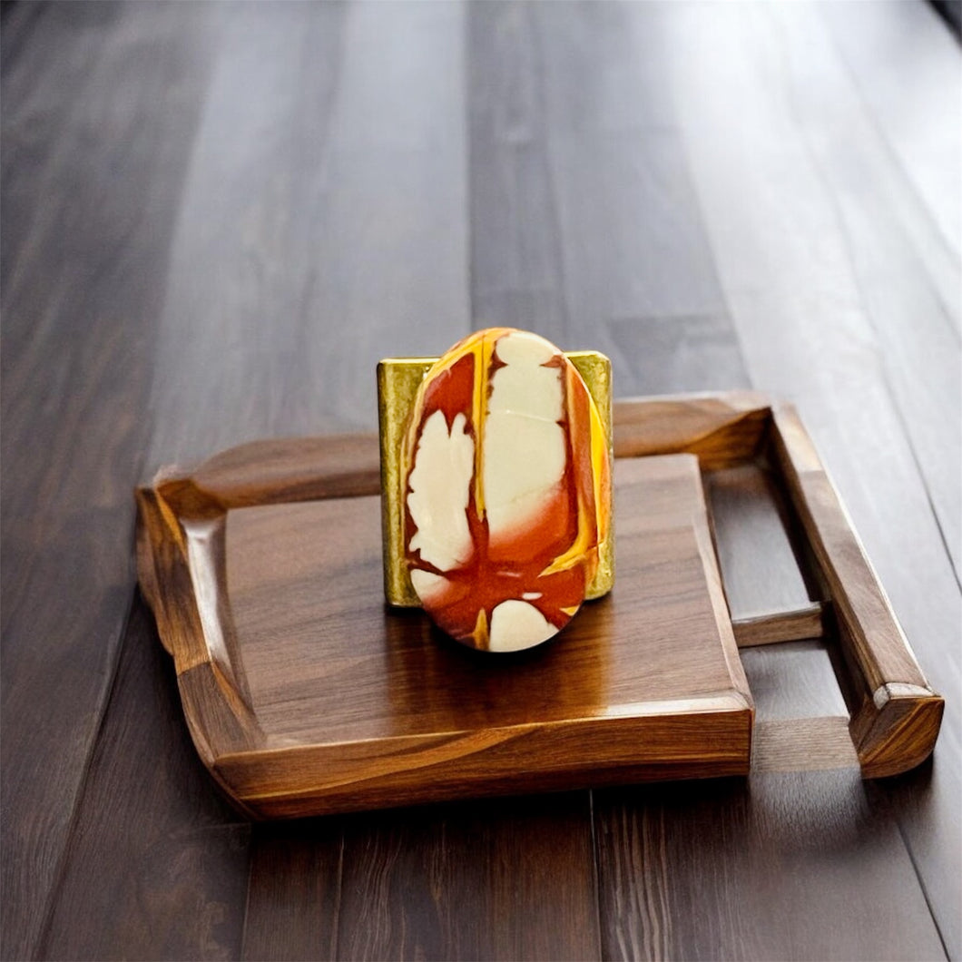 Ring with brecciated mookaite jasper bead