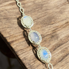 Bracelet cuff style with moonstone & amethyst