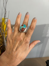 Ring with gem silica