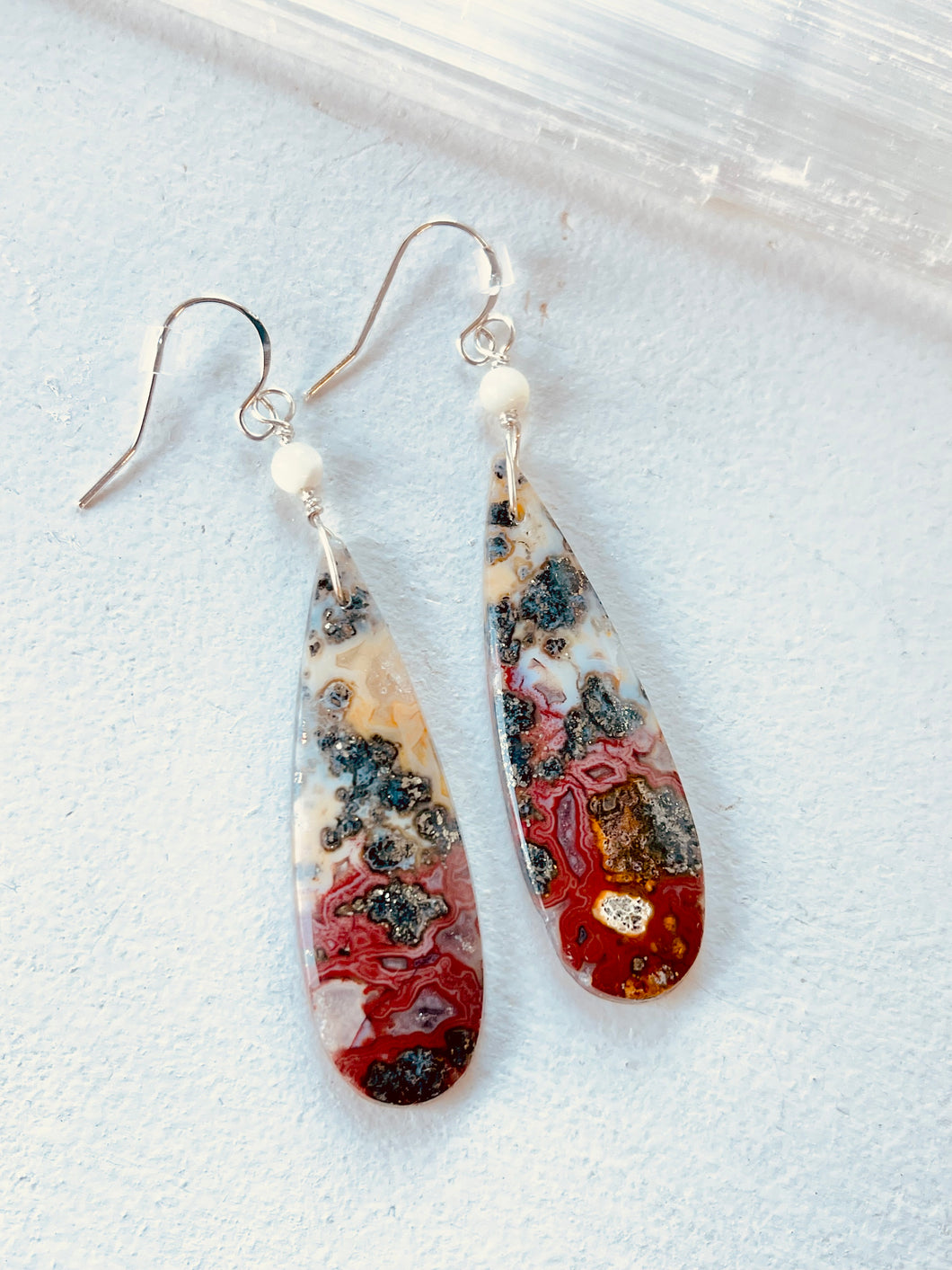 Earrings with polychrome Marcasite