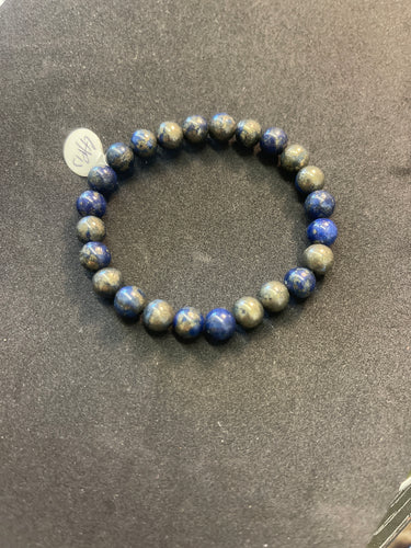 Bracelet with lapis lazuli