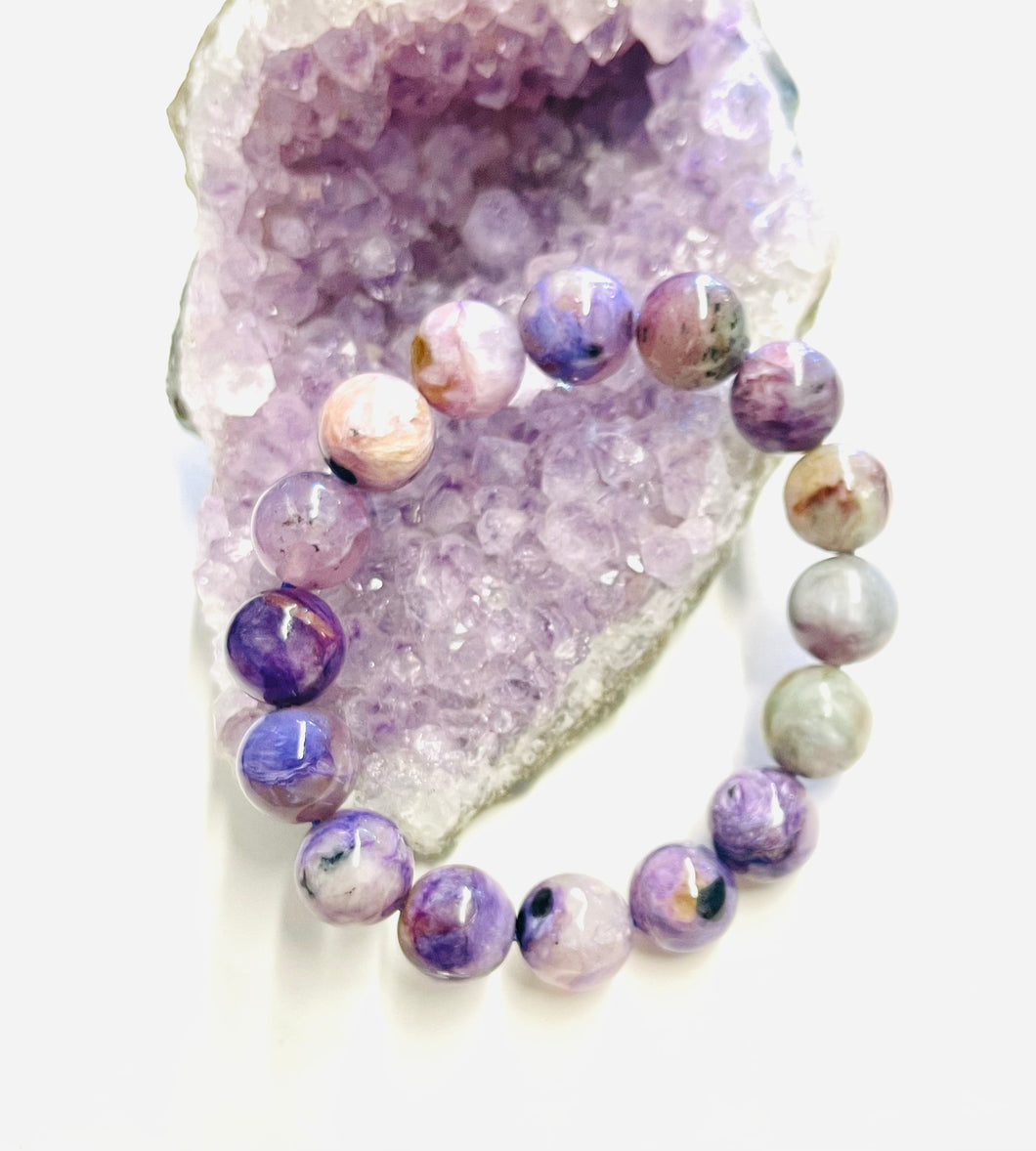 Bracelet with Charoite beads
