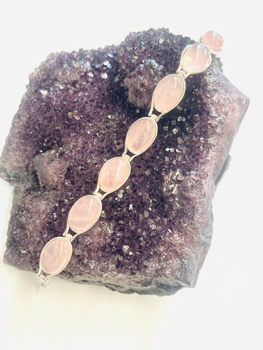 Bracelet with rose quartz