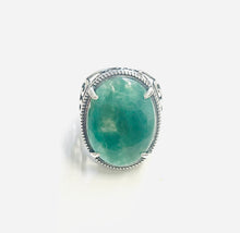 Ring with beautiful jade