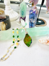 Necklaces with Ammolite and opals