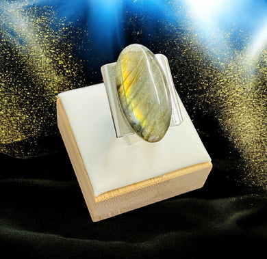 Ring with Labradorite