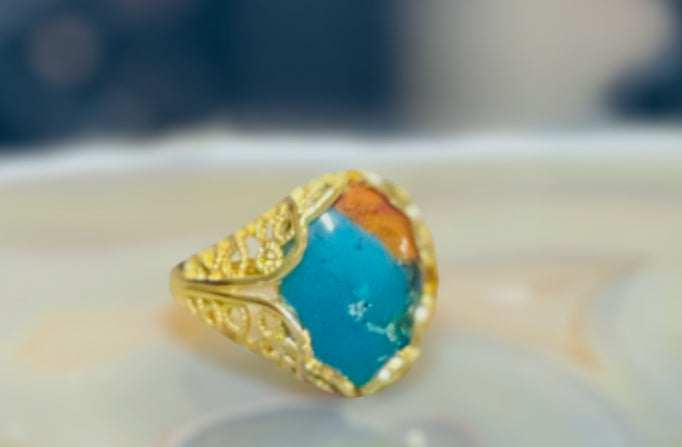 Ring with blue opal wood
