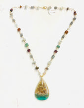 Necklace with natural cooper on Agate