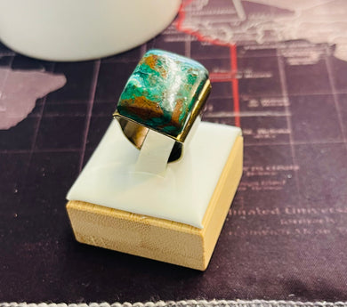 Ring with Chrysocolla malachite square cabochon
