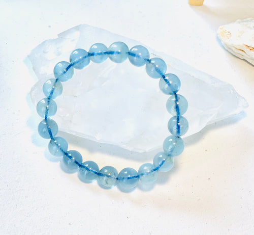 Bracelet with natural blue Aquamarine beads