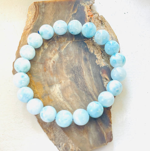 Bracelet with Larimar beads