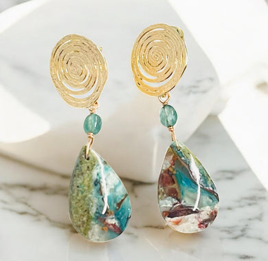 Earrings with chrysocolla copper