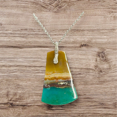 Pendant  with multi color of opalized wood