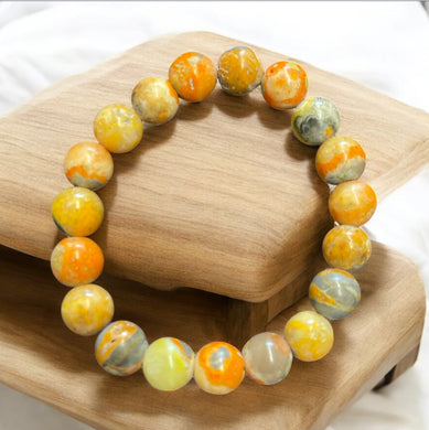 Bracelet with bubble bee beads