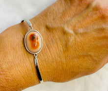 Bracelet cuff style with carnelian eye