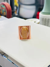 Ring with druzy quartz bead