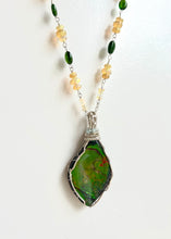 Necklaces with Ammolite and opals