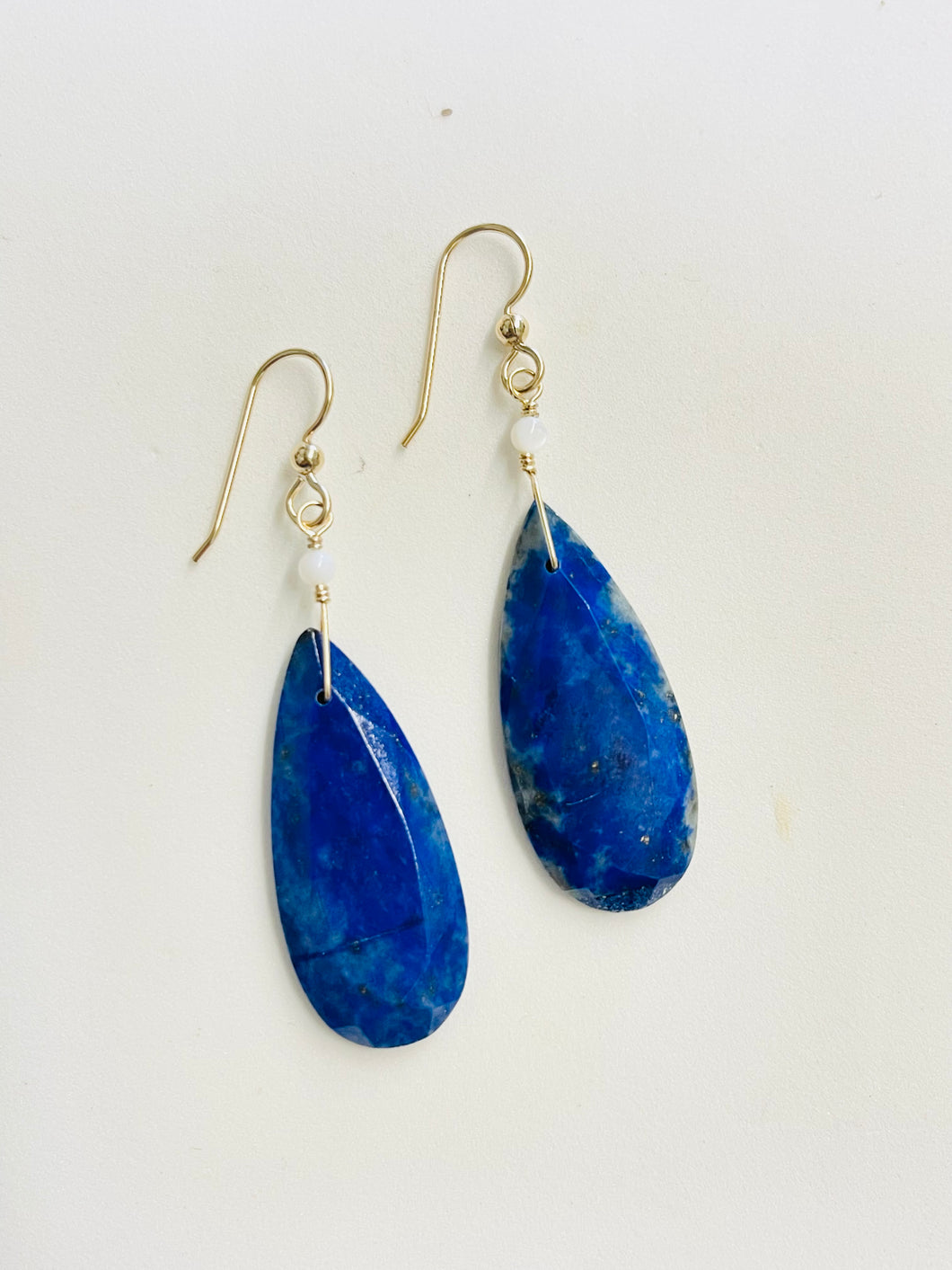 Earrings with long lapis