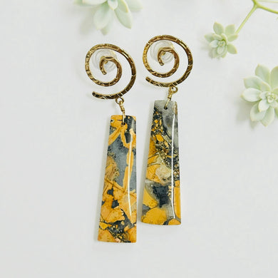 Earrings with maligano jasper