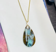 Pendant with agatized opalized wood and natural copper