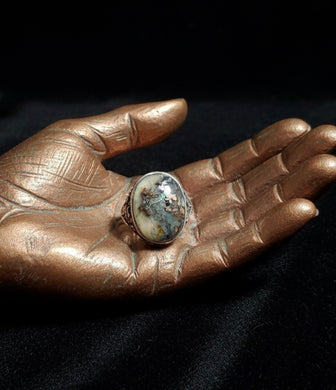 Ring with chrysocolla copper