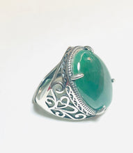 Ring with beautiful jade