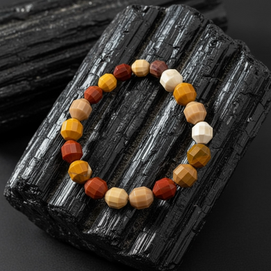 Bracelet with brecciated jasper beads