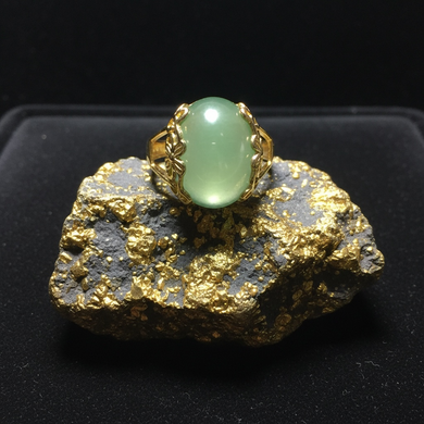 Ring with chrysocolla chalcedony