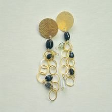 Earrings with chain and natural beads