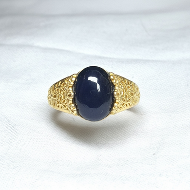 Ring with black Ethiopian opal