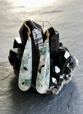 Earrings with chrysocolla copper