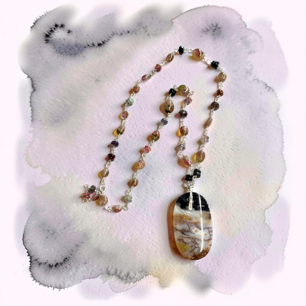 Necklace with opalized wood and tourmalines