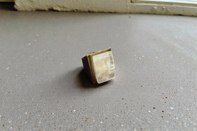 Ring with flashy moonstone bead