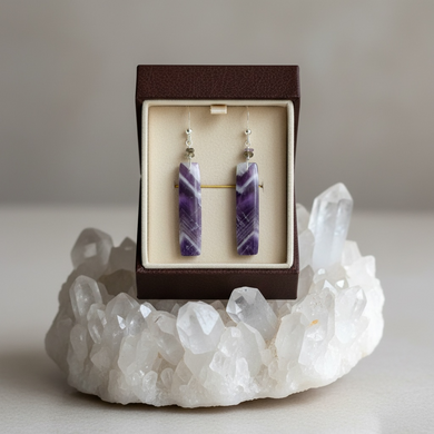 Earrings with amethyst