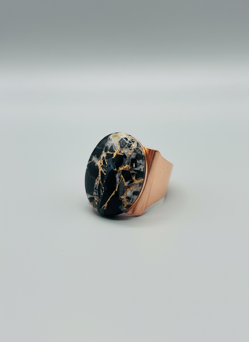 Ring with bubble bee jasper