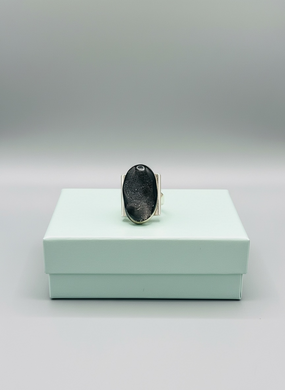 Ring with black druzy