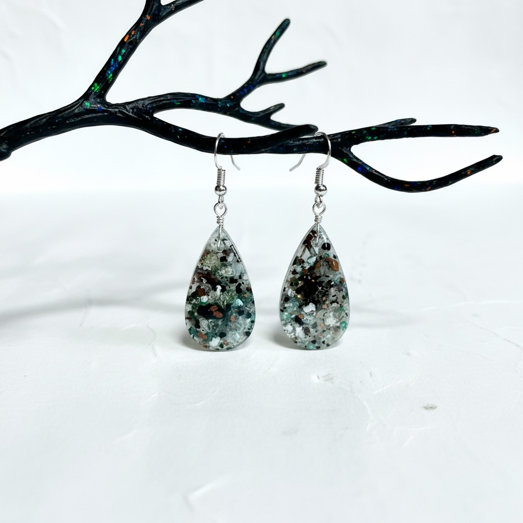 Earrings with natural copper on chrysocolla