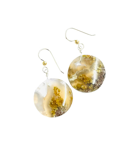 Earrings with moss agate round