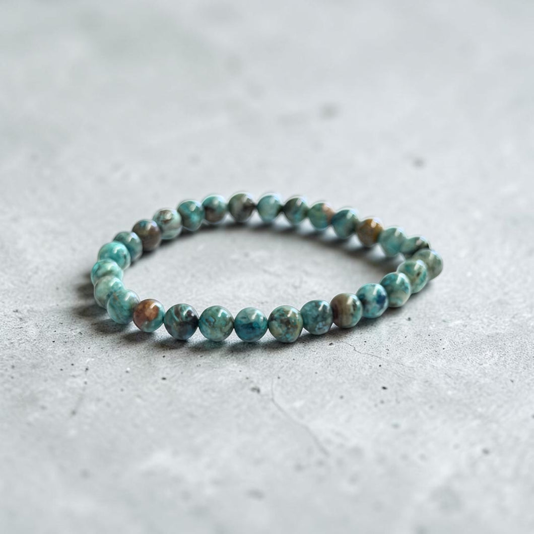 Bracelet with turquoise beads