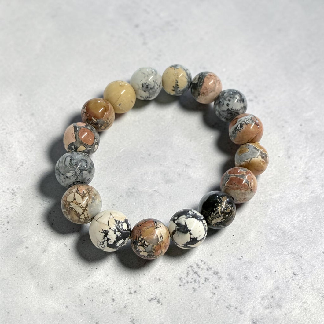 Bracelet with maligano jasper beads