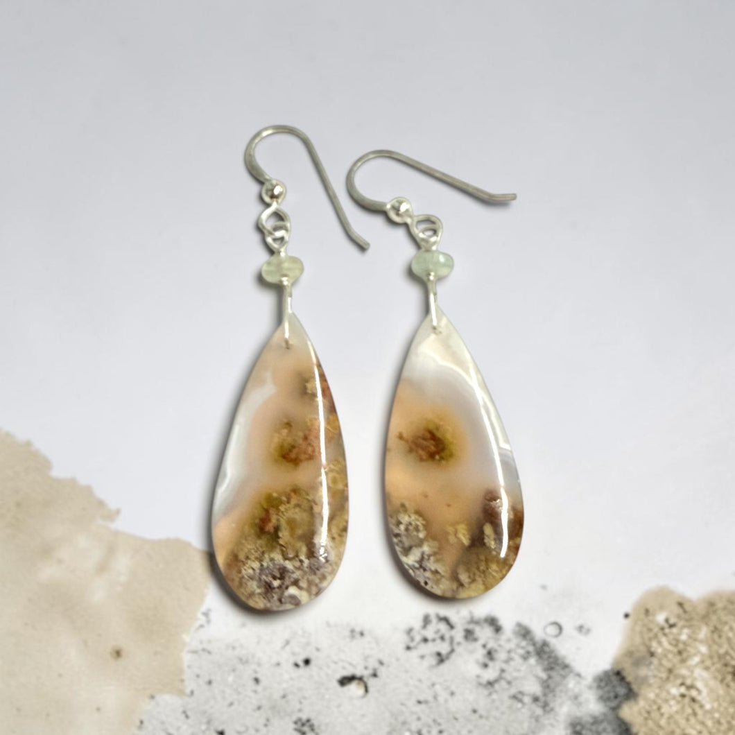 Earrings with moss agate tear drop
