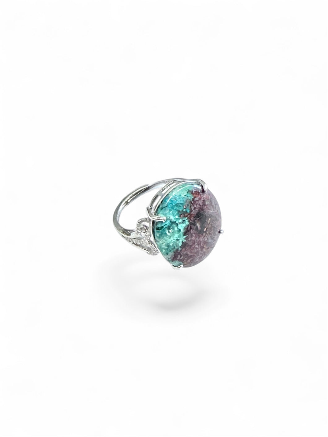 Ring with chrysocolla copper
