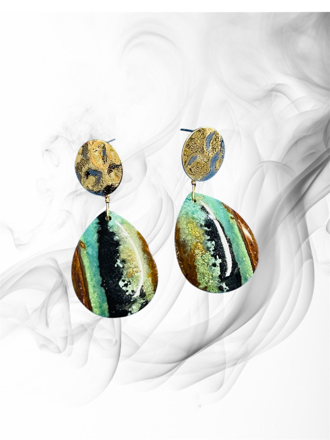 Earrings with opalized wood stripes