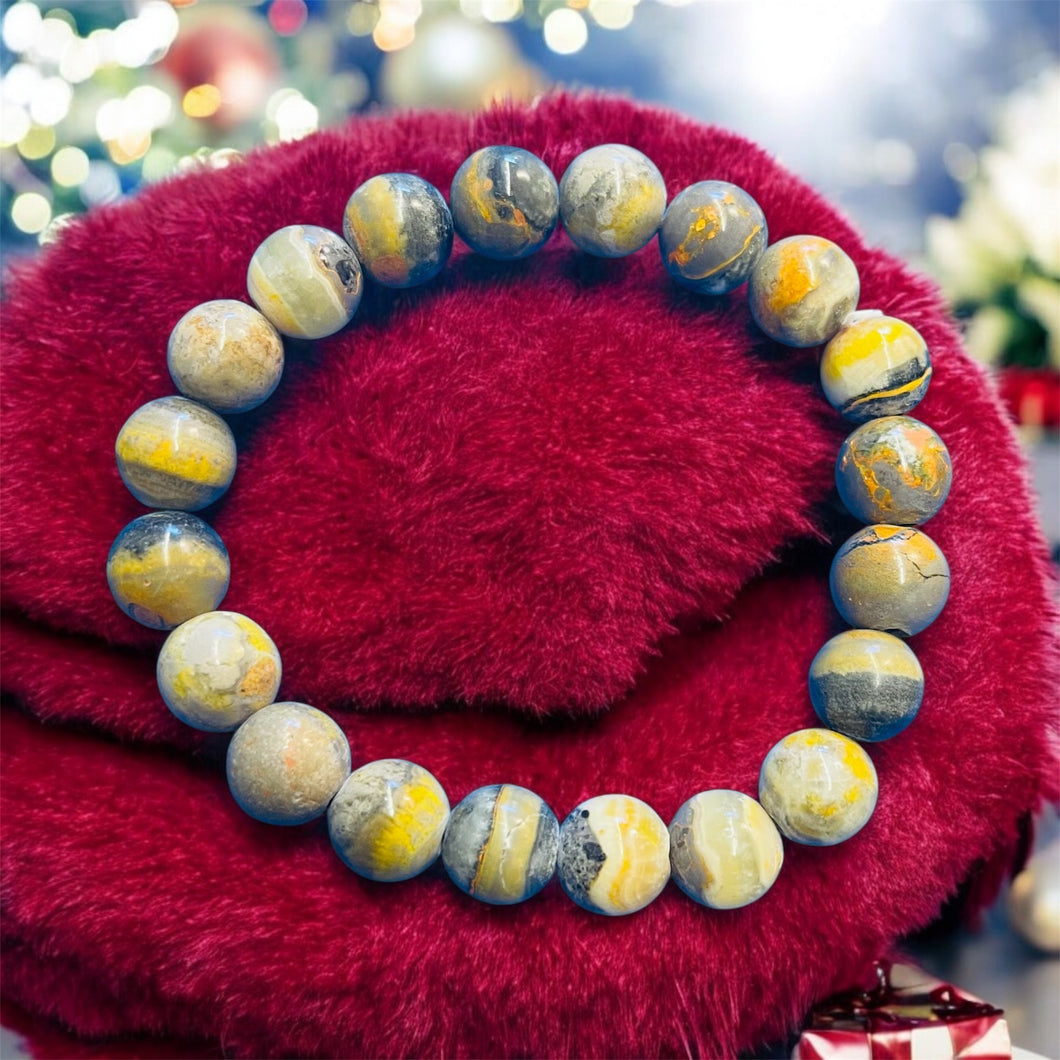 Bracelet with bubble bee beads